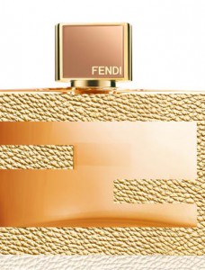 Fan di 2024 fendi leather essence